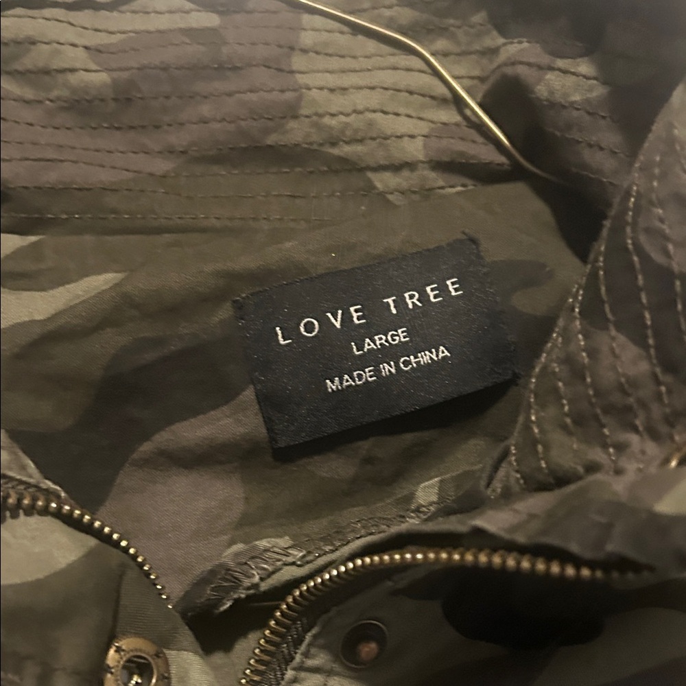 Love Tree Women's Camouflage Jacket - Picture 3 of 9